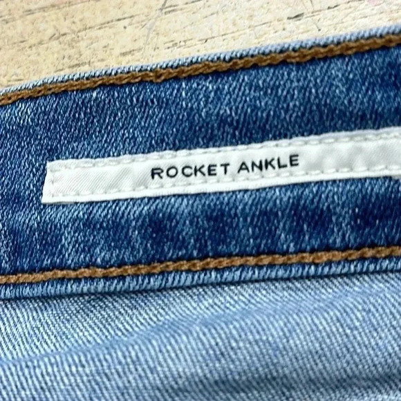 Citizens of humanity, rocket ankle, midrise jeans, size 30 - Picture 3 of 11
